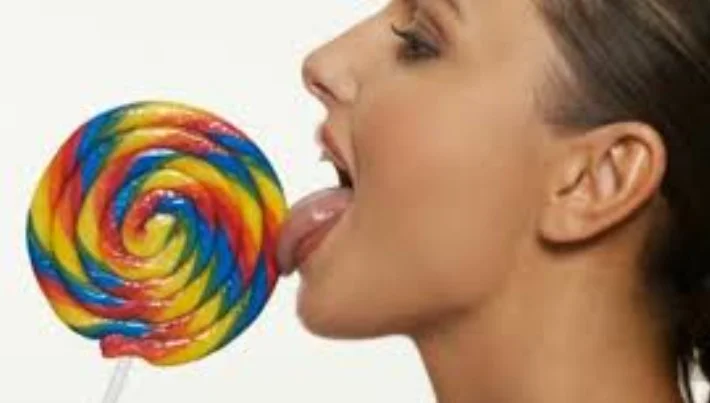 Tongue Taste Change: इन बीमारियों में अचानक बदल जाता है Tongue का Taste , नजरअंदाज करना पड़ जाएगा भारी