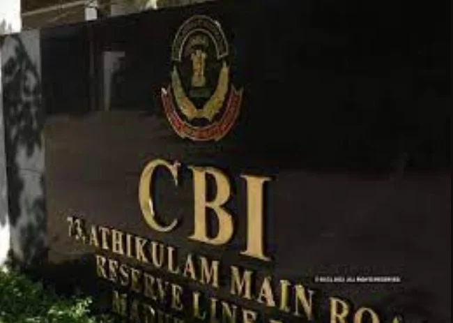 CBI ने किया fake passport रैकेट का भंडाफोड़, 50 से ज्यादा जगहों की ले रही तलाश, 1 अधिकारी गिरफ्तार