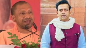 Gorakhpur में विकास यात्रा कार्यक्रम के दौरान CM Yogi ने भीड़ का मनोरंजन किया, हल्के-फुल्के अंदाज में मोमोज विक्रेता से भुगतान के बारे में पूछताछ की।