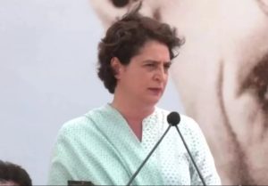 अस्पताल से डिस्चार्ज हुईं Priyanka Gandhi, जानें क्या थीं समस्या