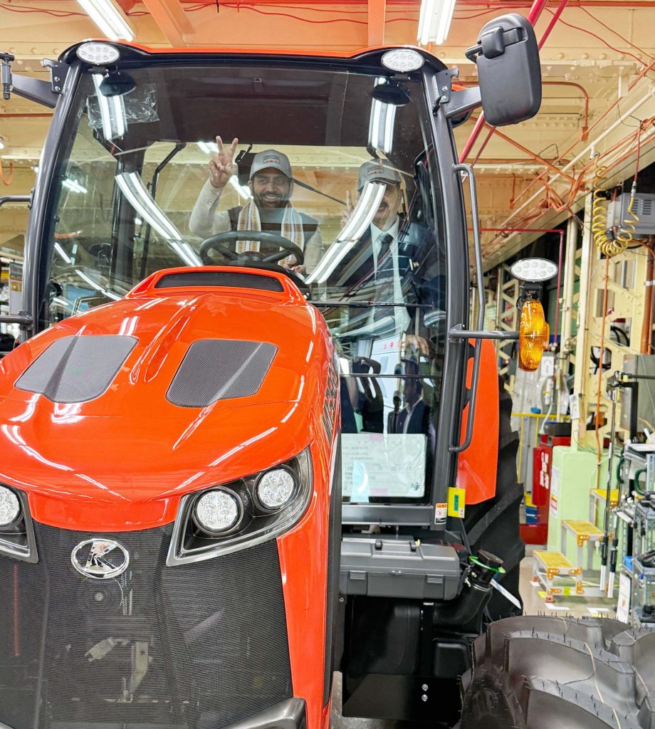 जापान में कुबोटा ट्रैक्टर प्लांट