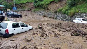 बादल फटने से हुआ नुकसान (फाइल चित्र)